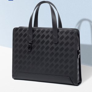 Túi Đeo Chéo Nam Da Bò Dập Vân se9855