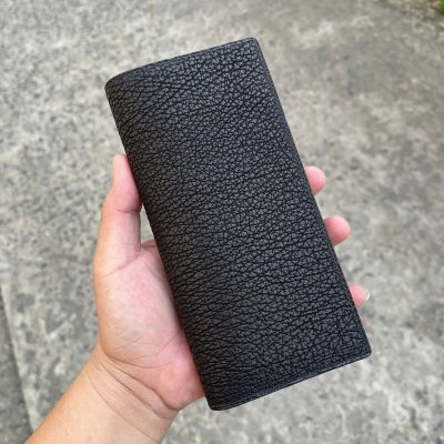 Ví nam dài cầm tay da cá mập CM28