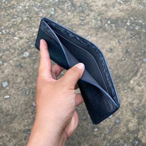 Ví Nam Mini Độc Bản – Da Hươu Cao Cổ Phối Cá Mập V35
