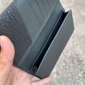Ví nam dài cầm tay da cá mập CM28