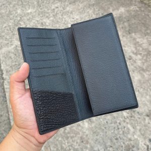 Ví nam dài cầm tay da cá mập CM28