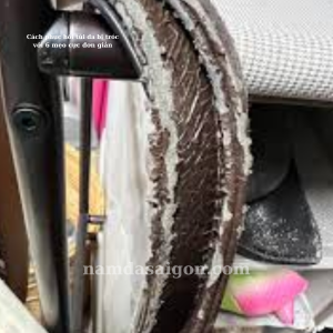 Cách phục hồi túi da bị tróc với 6 mẹo cực đơn giản