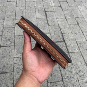 VÍ DÀI CẦM TAY DA VOI VDCT03