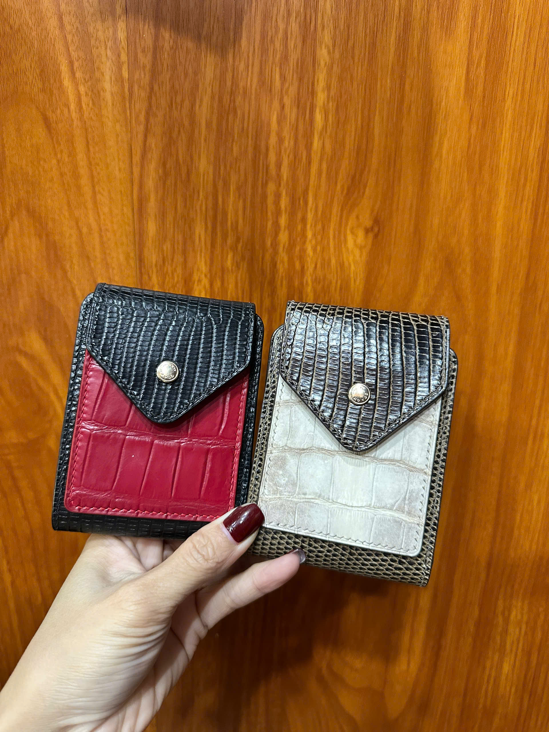 VÍ KẸP TIỀN MINI DA KỲ ĐÀ PHỐI CÁ SẤU V22