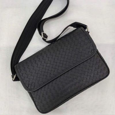 TÚI ĐEO CHÉO DA BÒ CAO CẤP 831