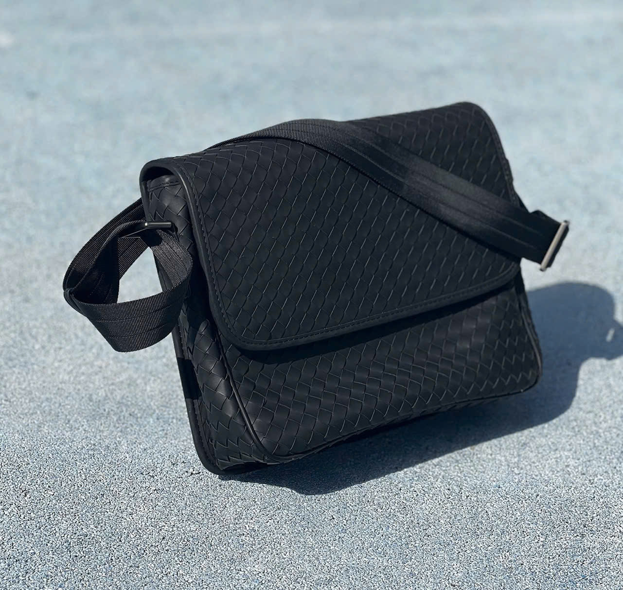 TÚI ĐEO CHÉO DA BÒ CAO CẤP 2592 - Ảnh 2