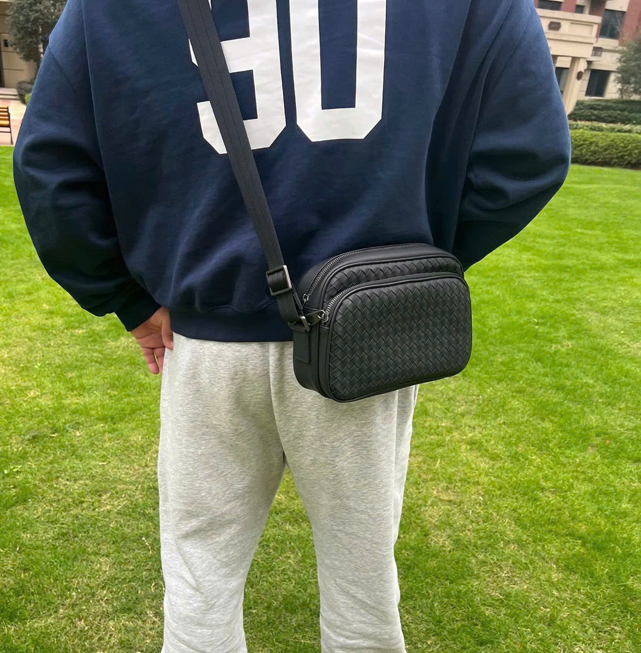 TÚI ĐEO CHÉO DA BÒ CAO CẤP 2593 - Ảnh 2