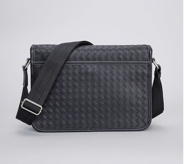 TÚI ĐEO CHÉO DA BÒ CAO CẤP 831 - Ảnh 7