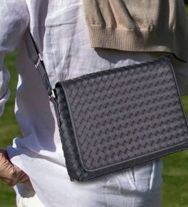 TÚI ĐEO CHÉO DA BÒ CAO CẤP 3854-2