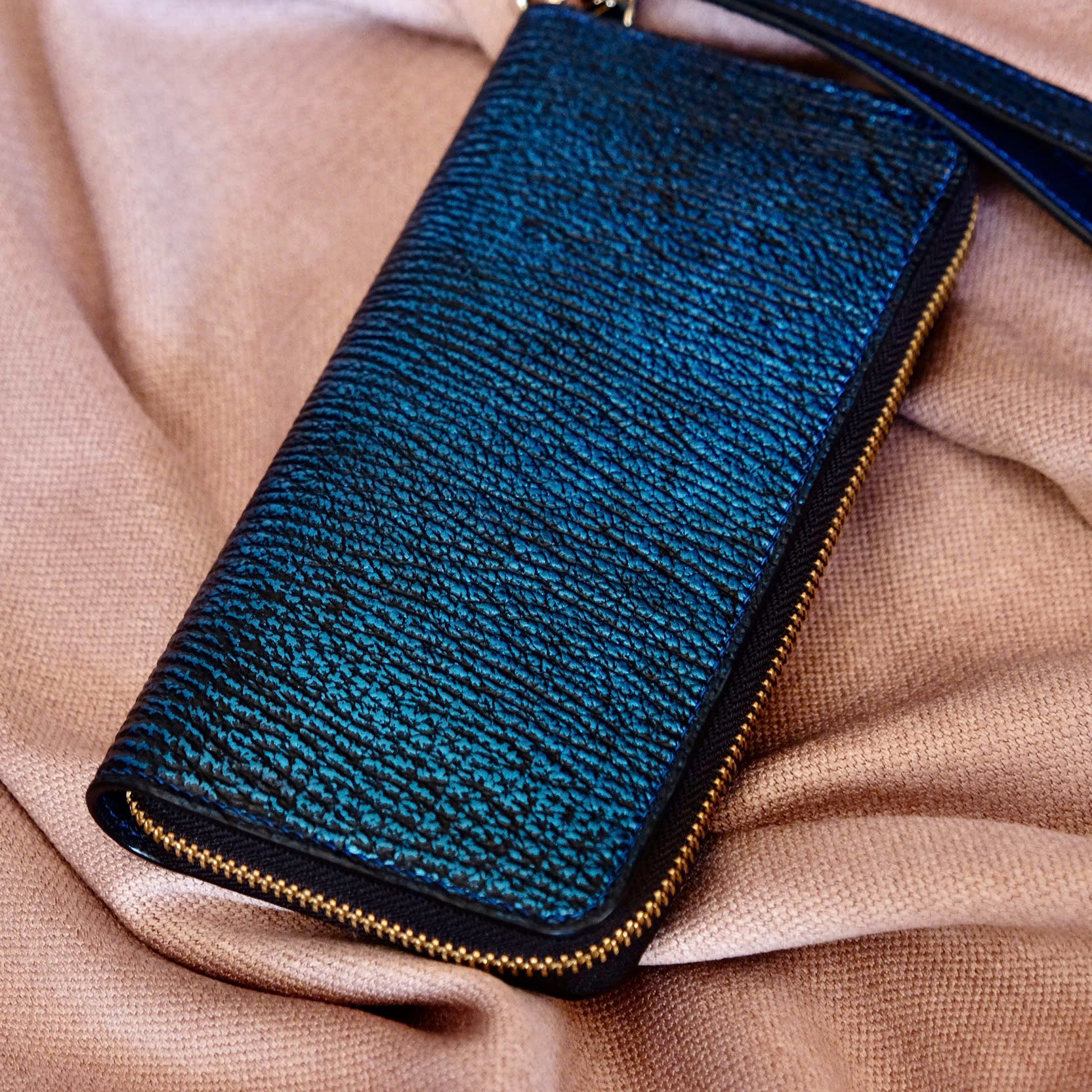 VÍ DÀI CẦM TAY NAM DA CÁ MẬP PHÁP VDCM09