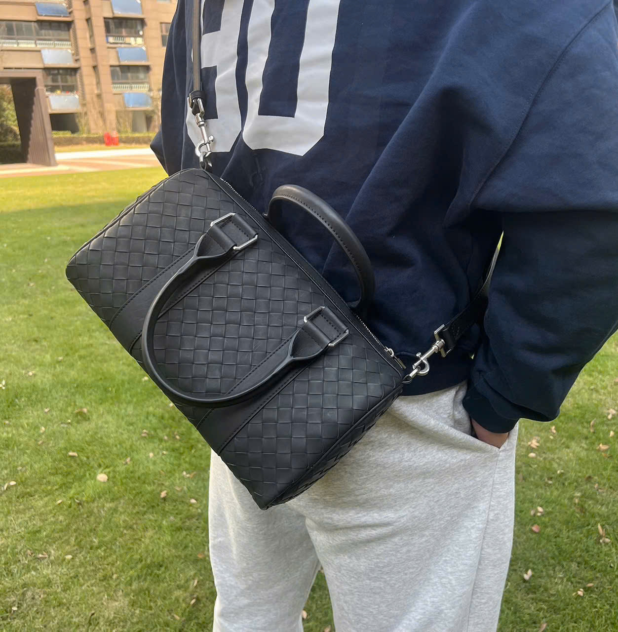 ĐEO CHÉO DA BÒ CAO CẤP 25230