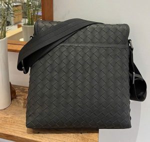 TÚI ĐEO CHÉO DA BÒ CAO CẤP 6633-1