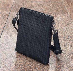 TÚI ĐEO CHÉO DA BÒ CAO CẤP 3856