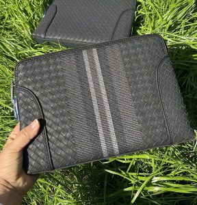 CLUTCH CẦM TAY DA BÒ CAO CẤP 3331