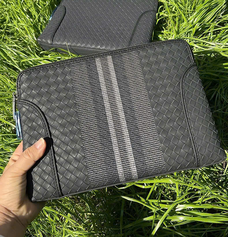 CLUTCH CẦM TAY DA BÒ CAO CẤP 3331