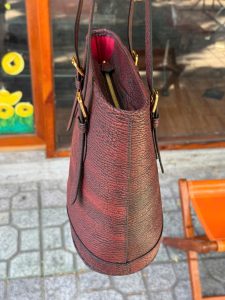 TÚI XÁCH TAY DA CÁ MẬP CAO CẤP N35