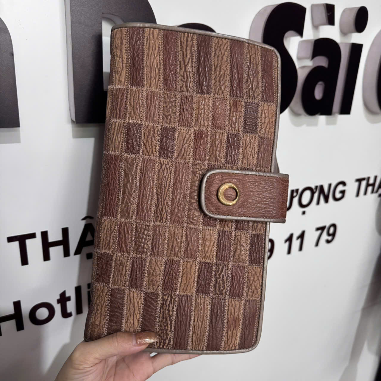CLUTCH CẦM TAY DA CÁ MẬP CL80